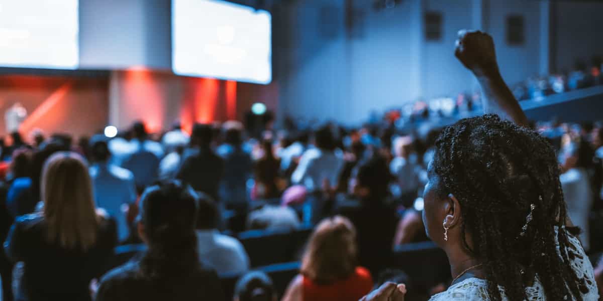 How to Attract High-Quality Attendees to Your MICE Event (